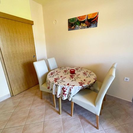 Apartmani Combaj Jadranovo Zewnętrze zdjęcie