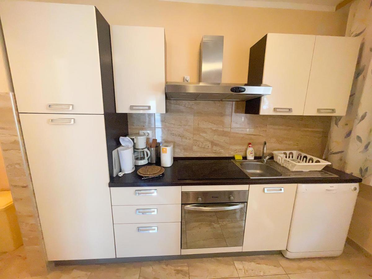 Apartmani Combaj Jadranovo Zewnętrze zdjęcie
