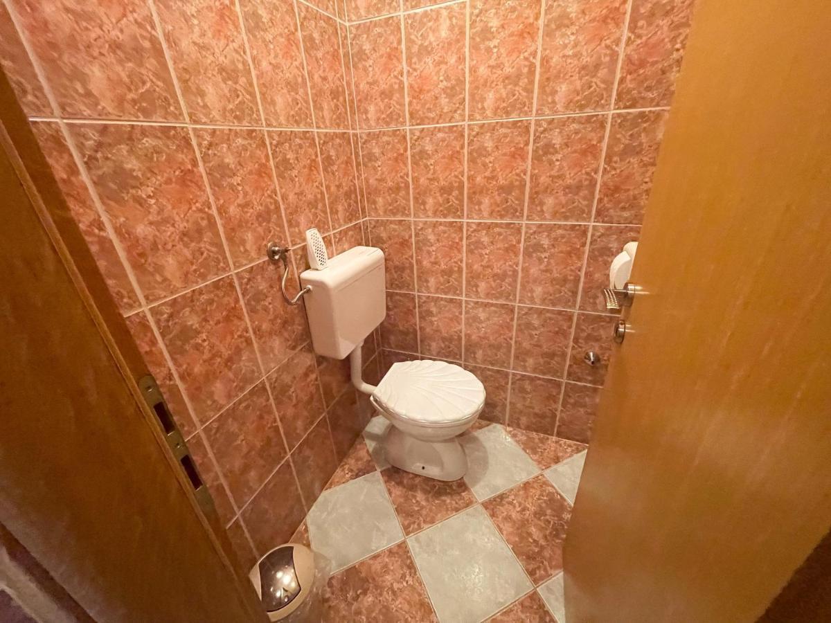Apartmani Combaj Jadranovo Zewnętrze zdjęcie